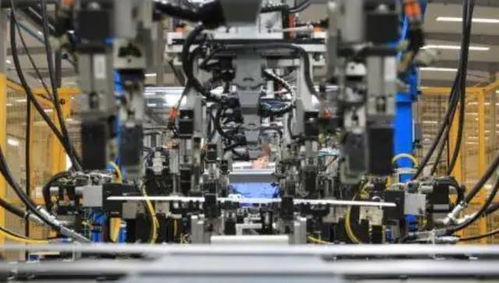 汽車零部件成外貿(mào)新亮點,我國訂單爆發(fā),出口額暴增900